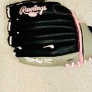 GIRL'S BLACK AND PINK RAWLINGS GLOVE 11 1/2"